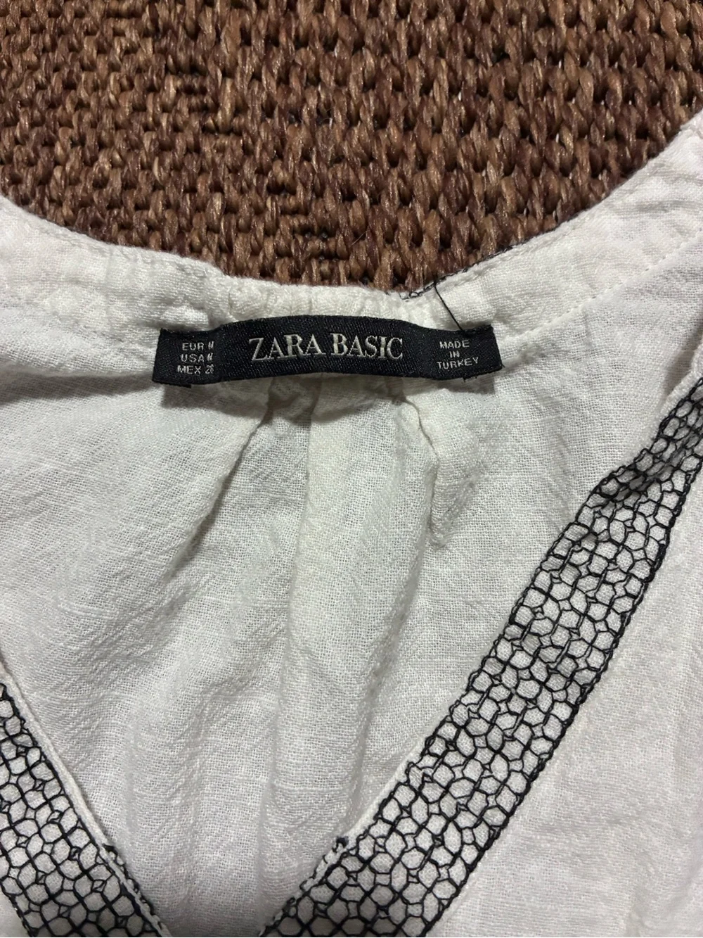 Zara lightweight white